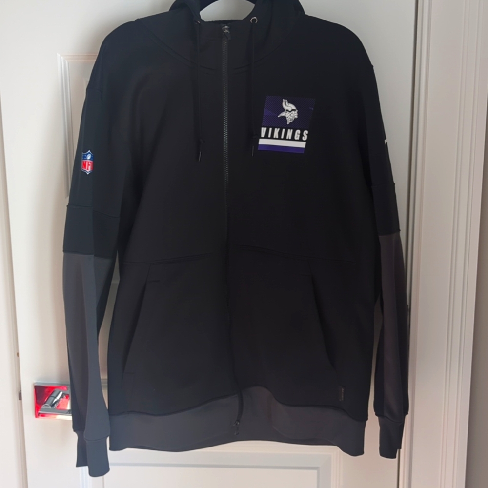 Men's Minnesota Vikings Nike Black Sideline Impact Lockup Performance Full-Zip